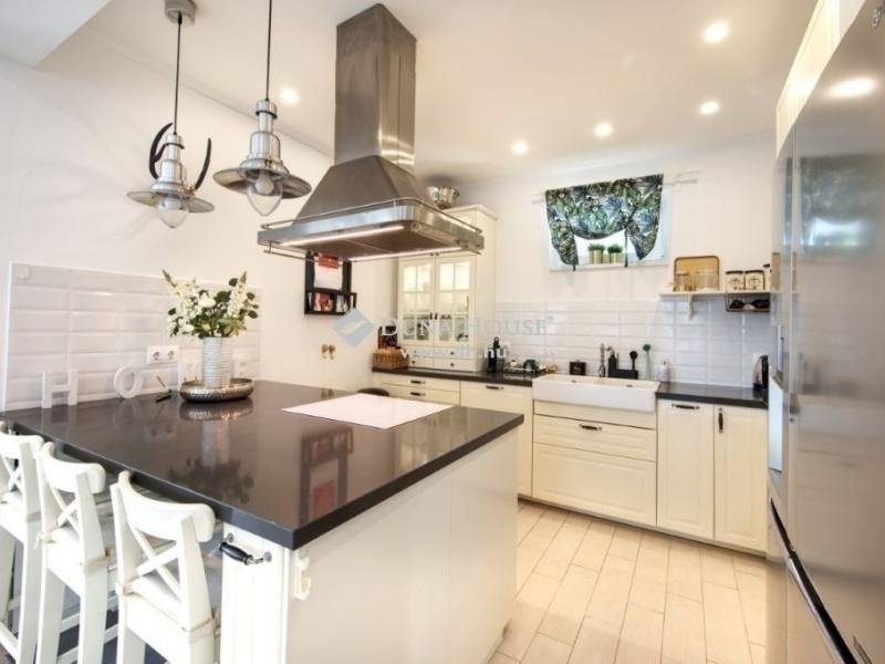 Eladó családi ház Érd