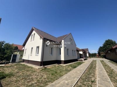 Eladó ikerház - 2173 Kartal