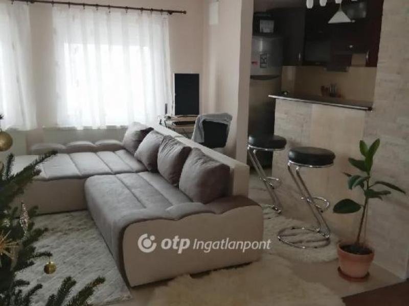 Eladó családi ház Harkány