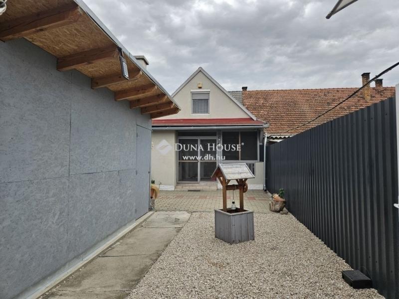 Eladó lakás Mohács