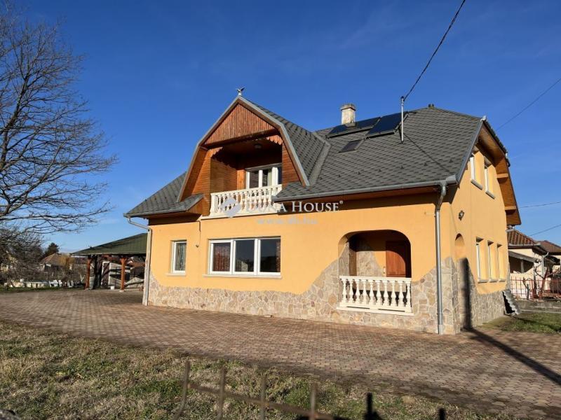 Eladó családi ház Inárcs