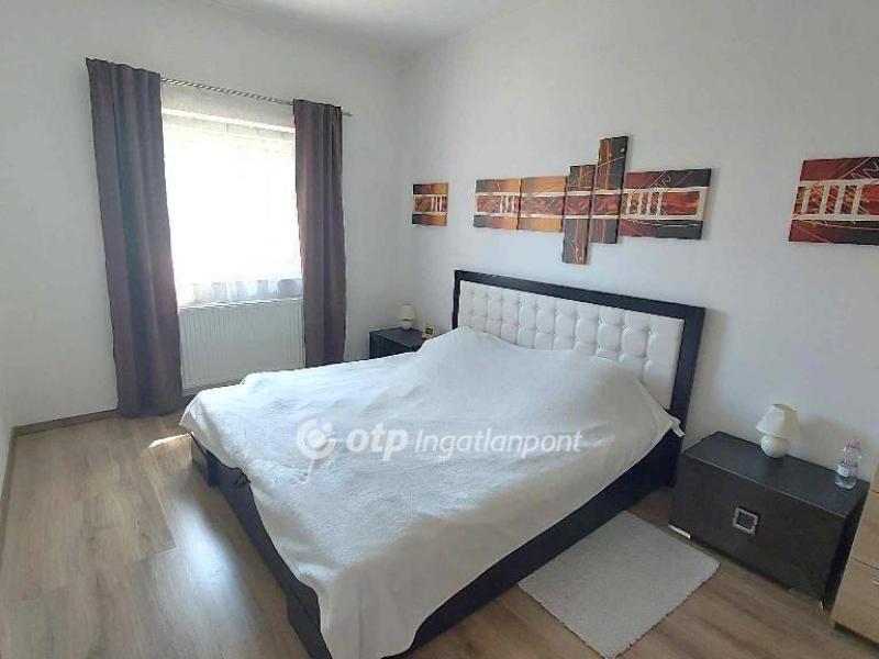 Eladó családi ház Szentendre