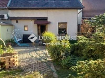 Eladó családi ház Budapest