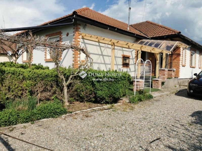 Eladó családi ház Gönc