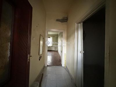 Eladó lakás Tamási