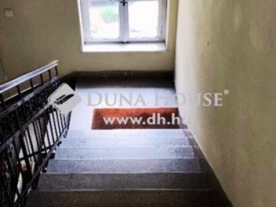 Eladó lakás - 7624 Pécs, Hungária utca