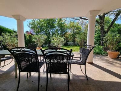 Eladó családi ház Budapest