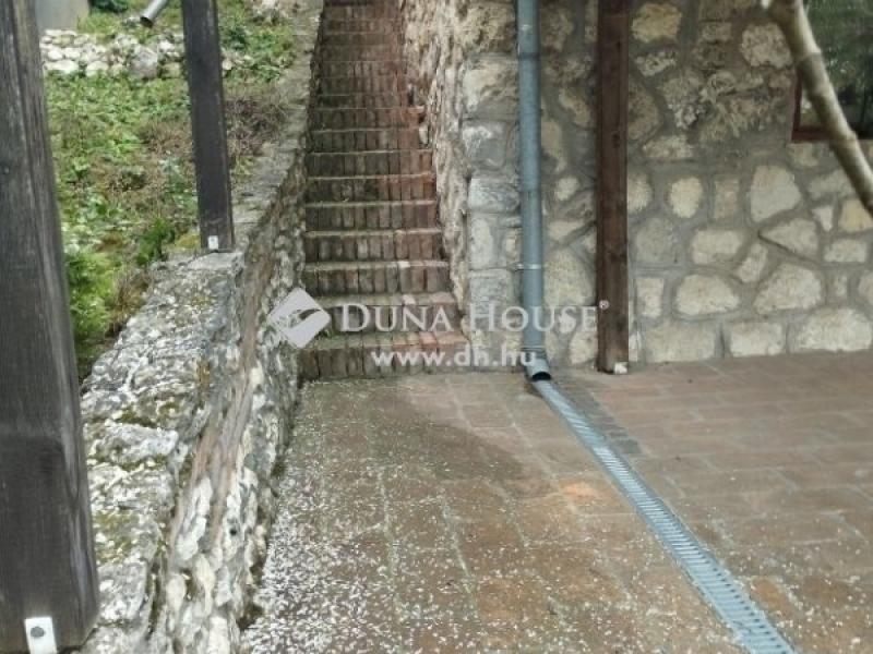 Eladó családi ház Pécs