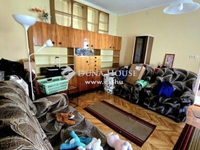 Eladó lakás Siklós