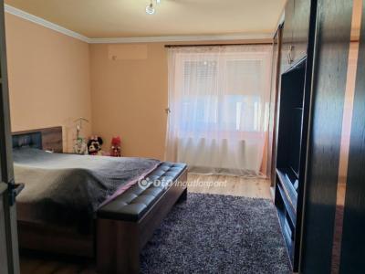 Eladó családi ház - 3000 Hatvan