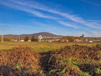Eladó külterületi telek Eger