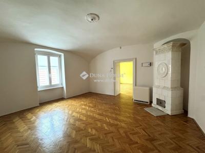 Eladó családi ház - 3300 Eger