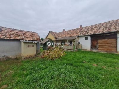 Eladó családi ház - 8672 Zics