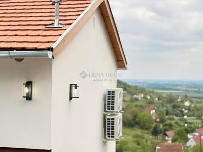 Eladó családi ház Harkány