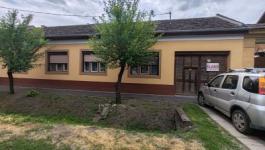 Eladó ház Csongrád