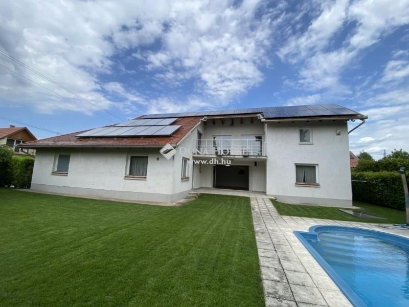 Eladó családi ház Budapest