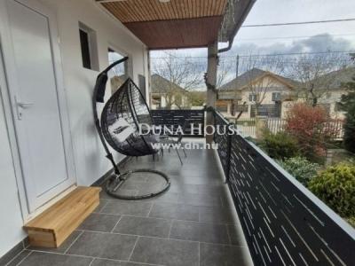 Eladó családi ház Budapest