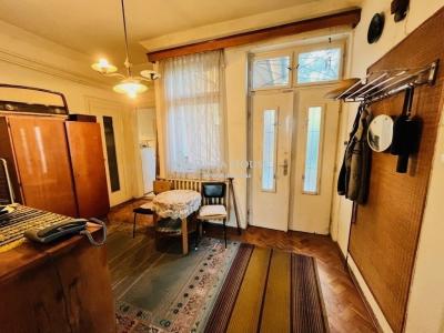 Eladó családi ház Budapest