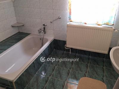 Eladó ikerház Budapest