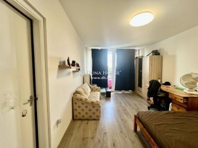 Eladó lakás - 7624 Pécs
