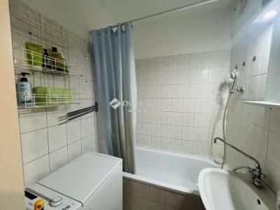Eladó lakás - 7624 Pécs