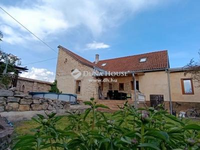 Eladó családi ház Mohács