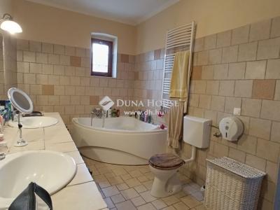 Eladó családi ház Mohács