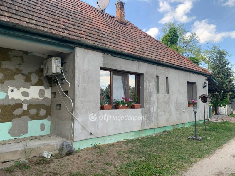 Eladó családi ház Pilis