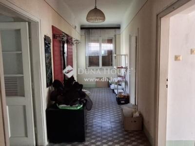 Eladó családi ház Taksony