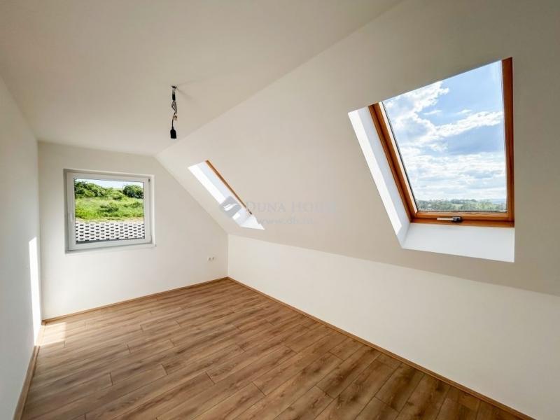 Eladó sorház Hosszúhetény