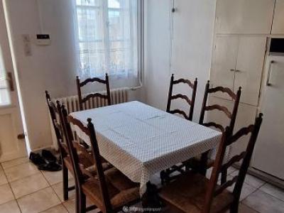 Eladó családi ház Budapest