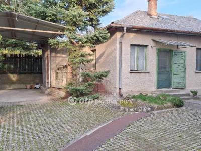 Eladó családi ház Budapest