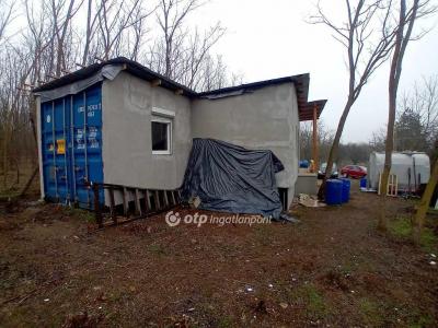 Eladó nyaraló Gödöllő