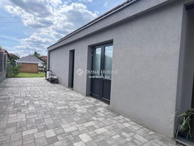 Eladó családi ház Pécs