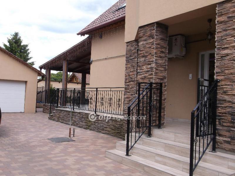 Eladó családi ház Gyöngyös