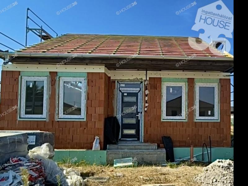 Eladó családi ház Kecskemét