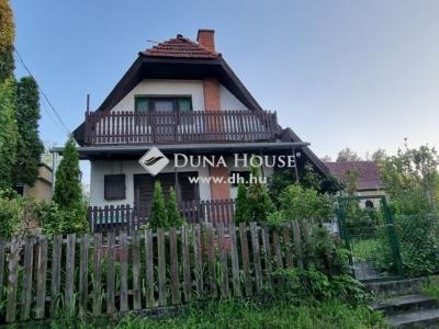 Eladó családi ház Gomba