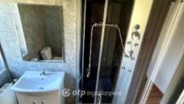 Eladó családi ház Alsóörs