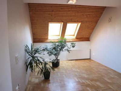 Eladó családi ház Budapest