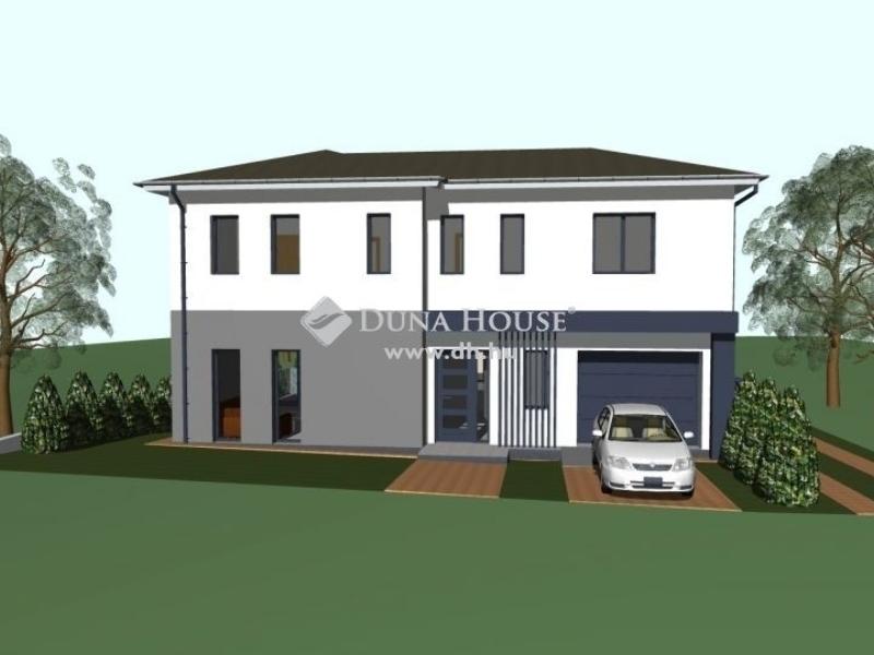 Eladó családi ház Budapest