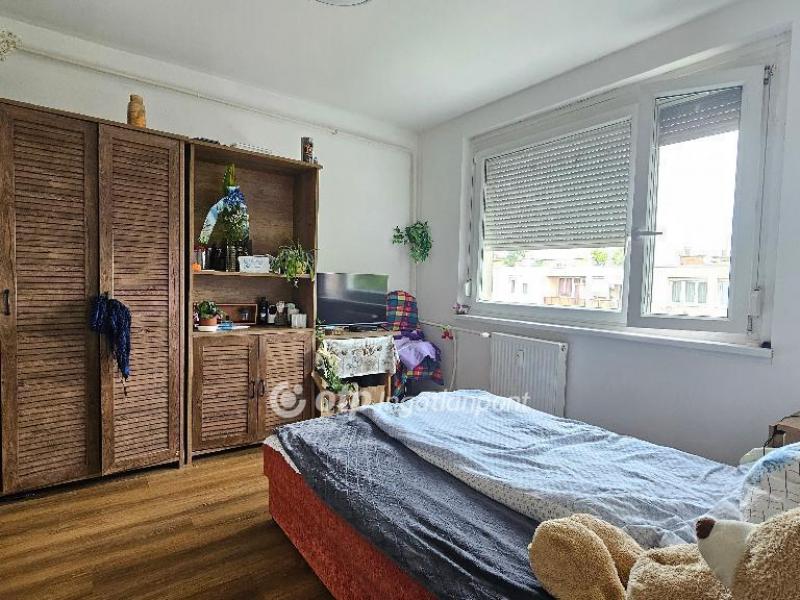 Eladó lakás Szentes