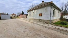 Eladó családi ház Nagykáta