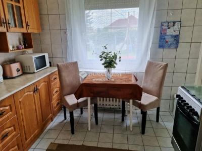 Eladó családi ház Vác