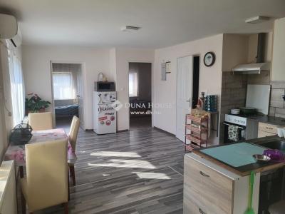 Eladó családi ház Gyál