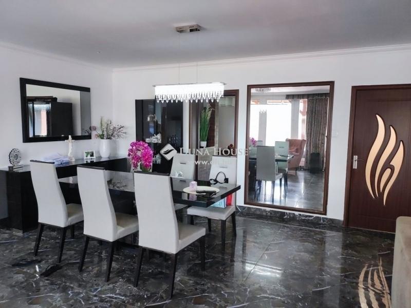 Eladó családi ház Maglód