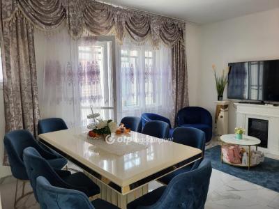 Eladó családi ház Budapest