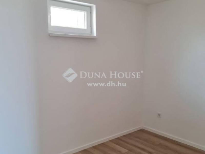 Eladó ikerház Pécs