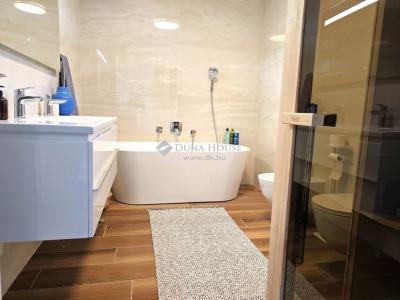 Eladó lakás Pécs