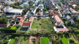 Eladó lakóövezeti telek Paks