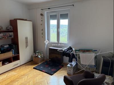 Eladó lakás Pécs